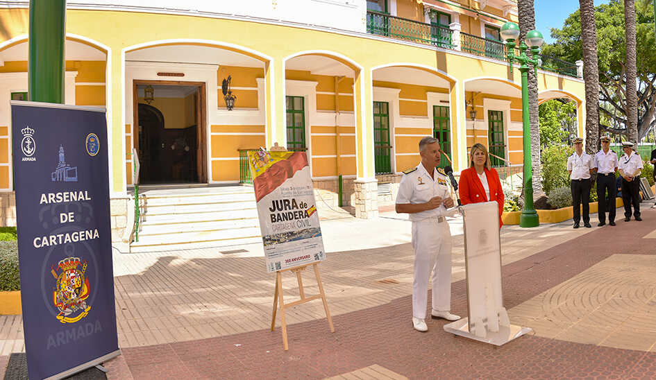 7 PRESENTACION CARTEL JURA DE BANDERA DEL AYUNTAMIENTO